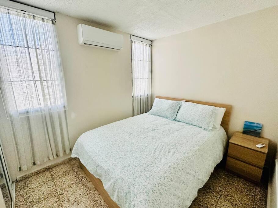 Villa Ocean Breeze à Punta Santiago Extérieur photo